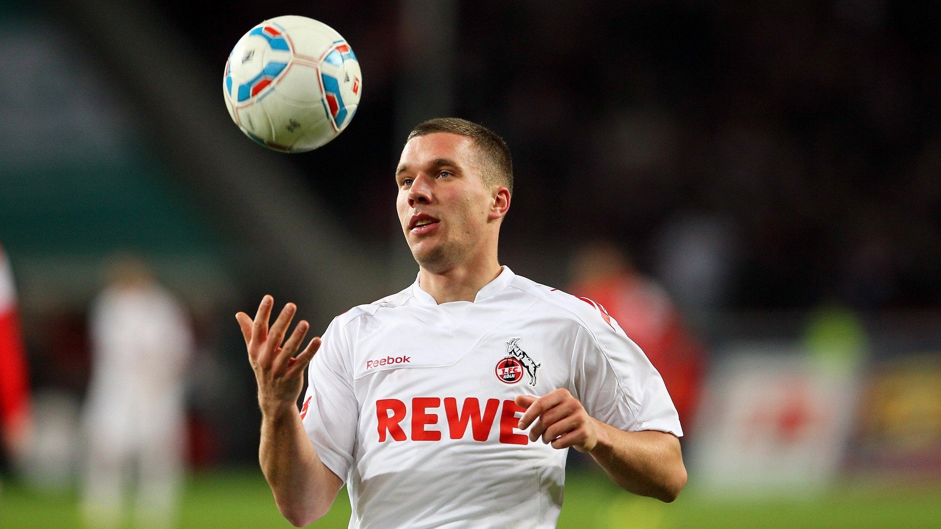 足球赛事是否推动知识产权保护机制落地执行，关于足球的政策